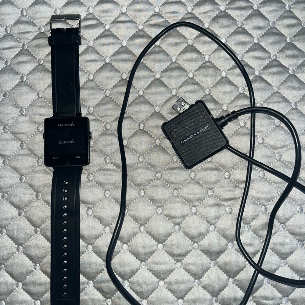 Garmin Vivoactive Smartwatch with Charger